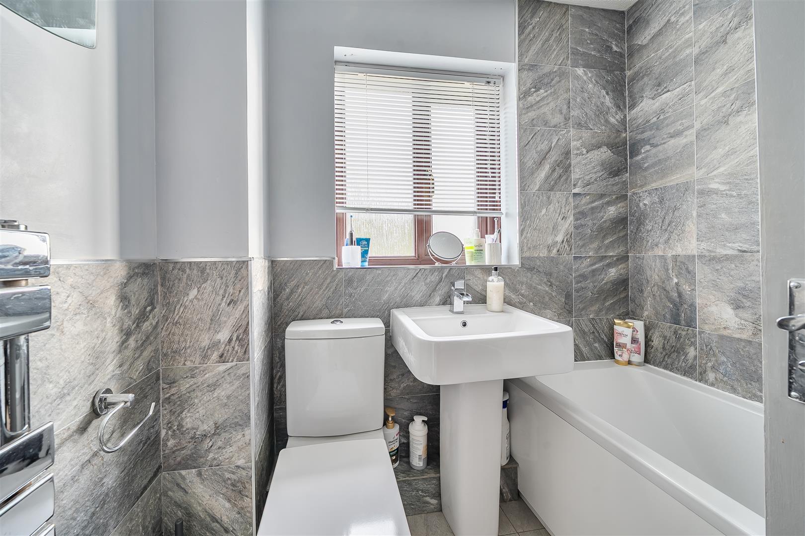 Porth Y Waun, Gowerton, Swansea, SA4 3BJ